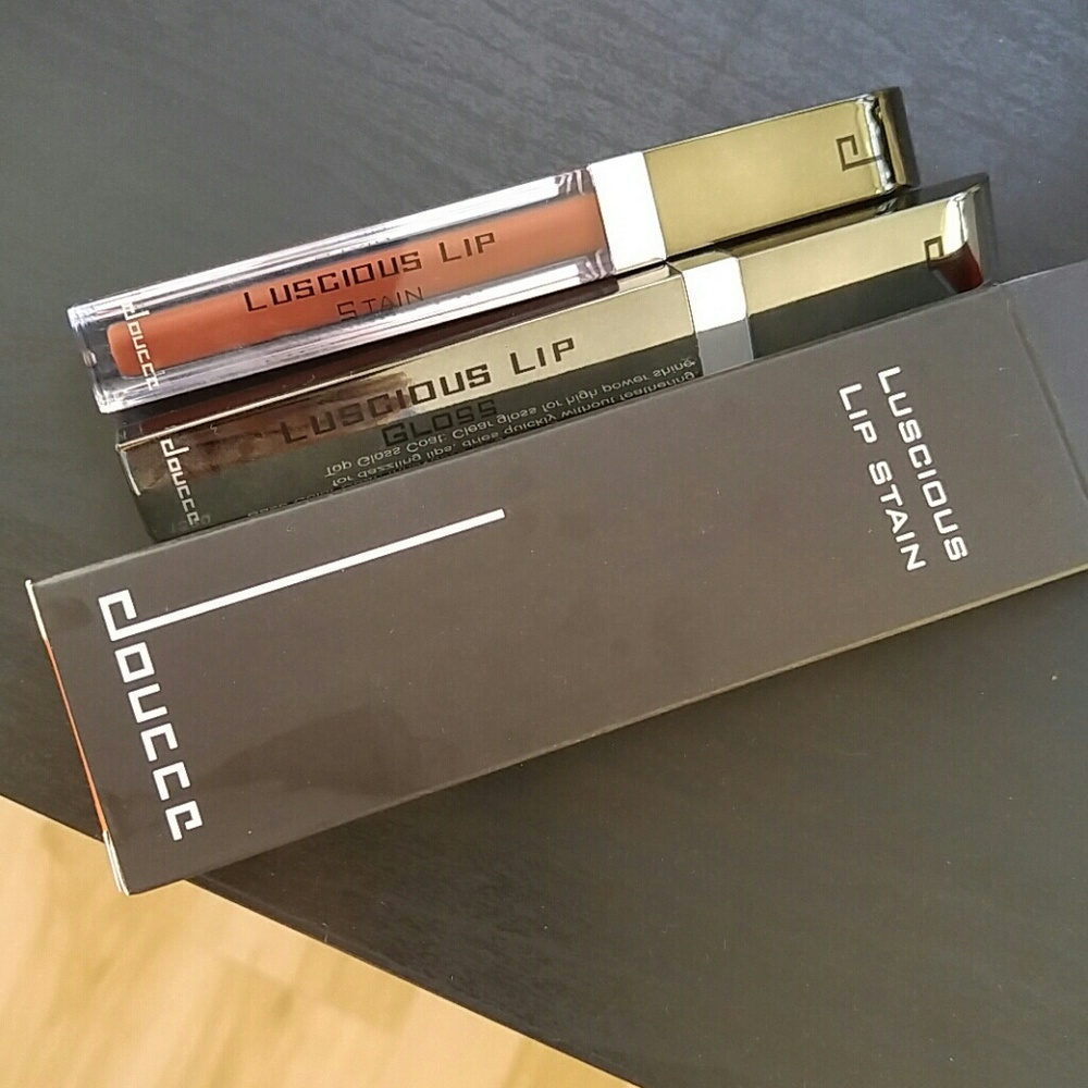 Doucce Luscious Lip Stain in 'Dark Lust'